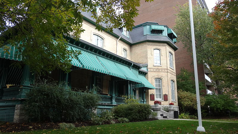 Laurier House 2