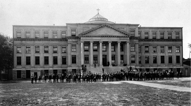 Tabaret Hall circa 1905 r