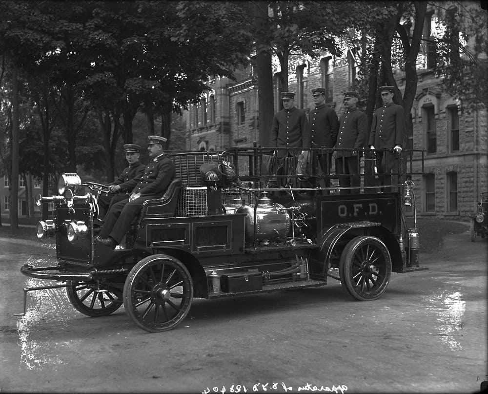 firetruck 1914