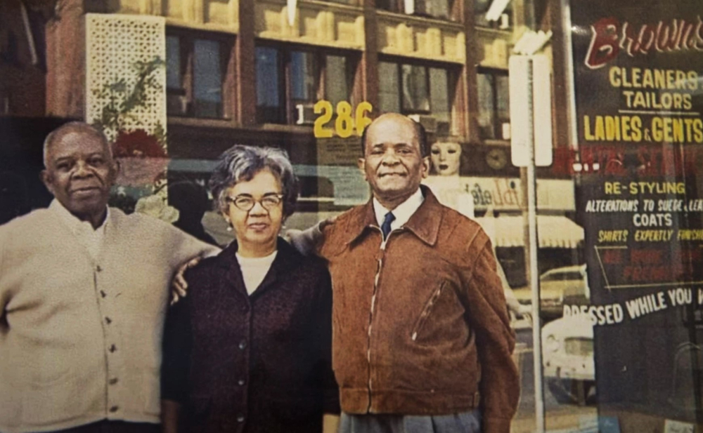 “Pops” &amp; Estelle Brown / Olivia Bowden