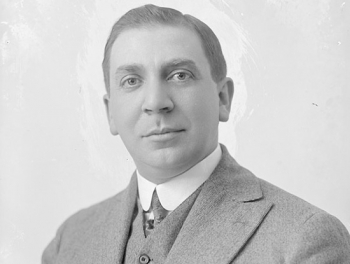 A.J. Freiman, 1914