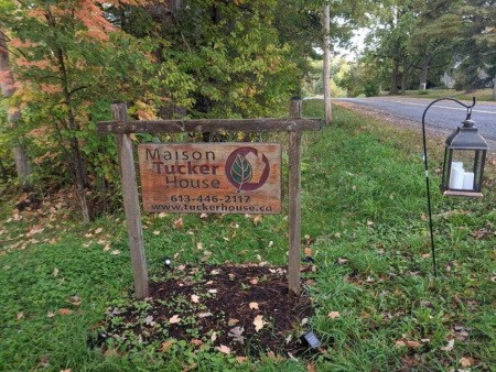 HSO Members Tour Historic Tucker House